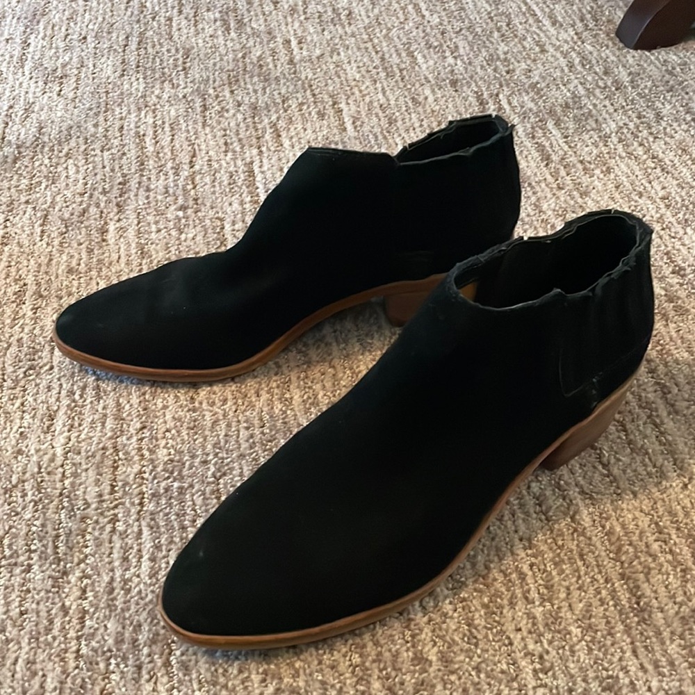 Dolce vita gently used suede booties. Size 8.5